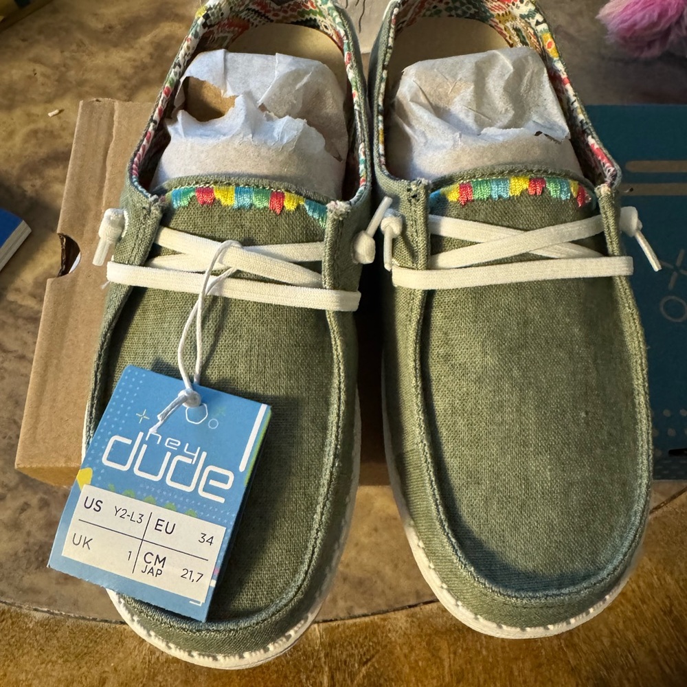Hey Dude Green Casual Shoes-NEW WITH TAGS!